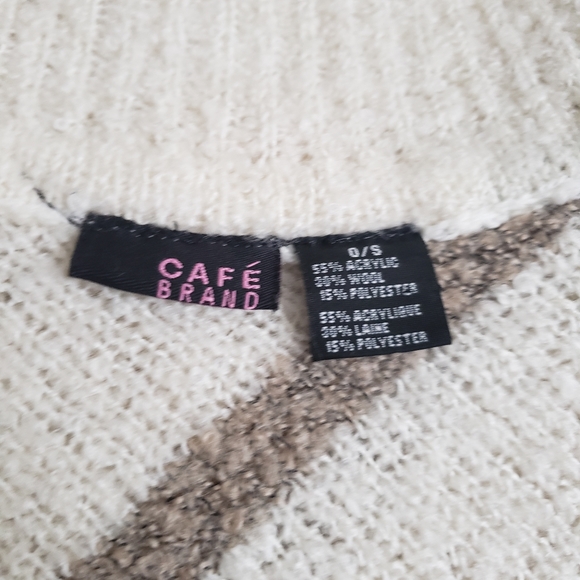 Georgeous Poncho Shawl 0/S - Picture 4 of 6